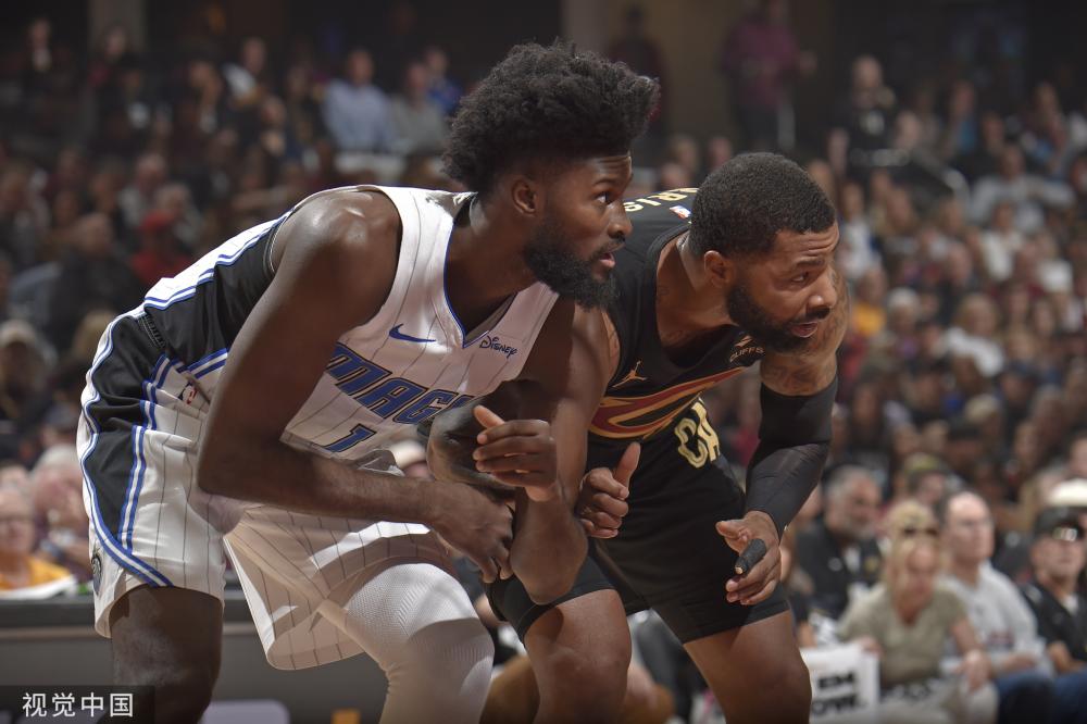 高压扣球中 高压扣球中